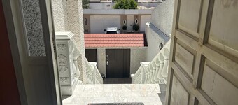 House in Club de Golf, an oasis 10 minutes away from the city