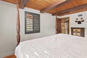 Cabin, Mountain View