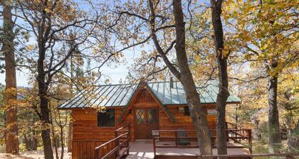 A Woodsy Mountain Retreat