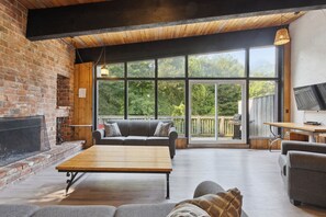 Classic-Chalet, Balkon | Wohnbereich