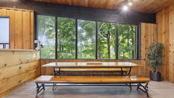 Classic Chalet, Balcony | In-room dining