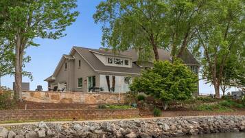 House, Multiple Beds (Stone Point Overlook) | Exterior