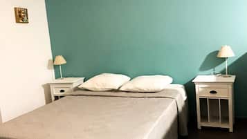 1 Schlafzimmer, BĂŒgeleisen/BĂŒgelbrett, WLAN, BettwĂ€sche