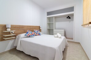 3 chambres, fer et planche Ă repasser, Wi-Fi gratuit, draps fournis