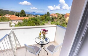 Outdoor dining - Vitality Island Citadela Apartments - One Bedroom Apartment (A6) (Veli Losinj)