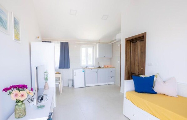 1 habitación, internet y ropa de cama 