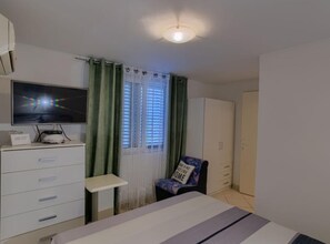 1 غرفة نوم وواي فاي وملاءات أسرّة