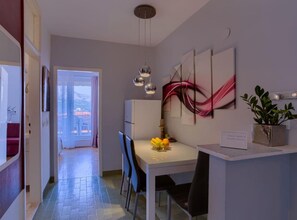 Dining - Sunset Tides Apartments/Terrace& SeaView- 2Bedroom (Korcula)