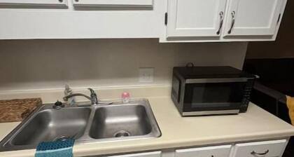 Downtown Getaway/Free Parking