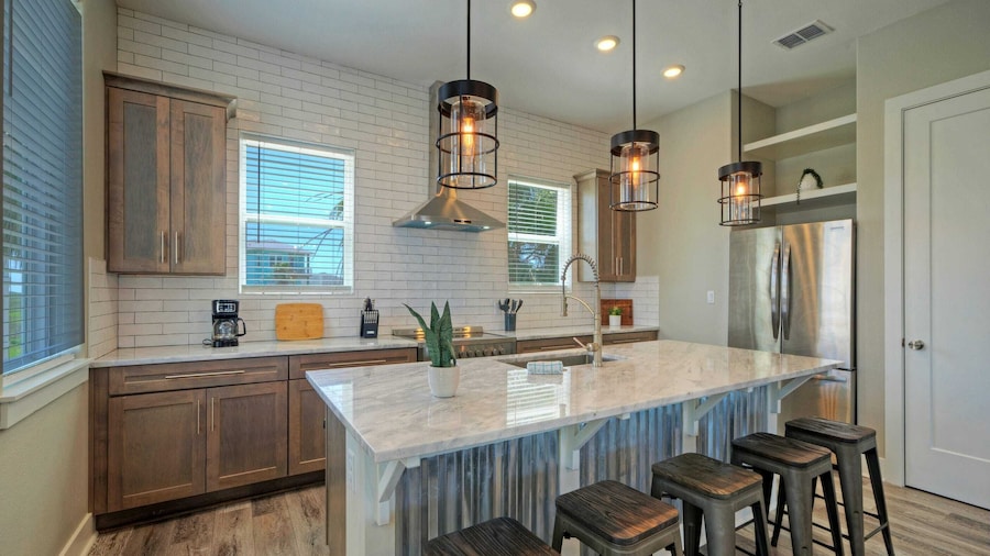 La Concha Blvd #31 -