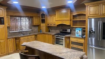 Rumah Mewah, pemandangan kota | Dapur pribadi