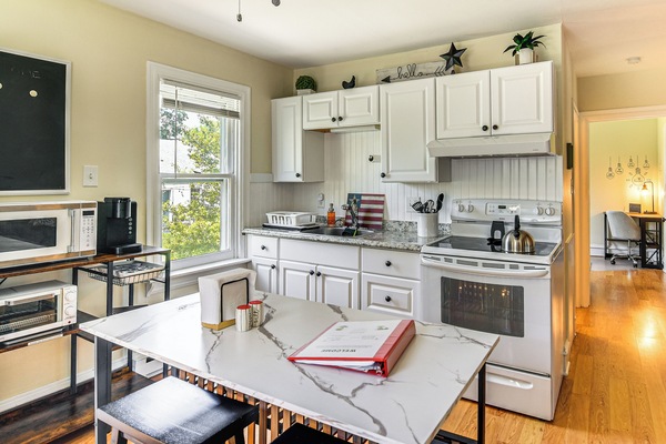 Telford Vacation Rental | 2BR | 1BA | 675 Sq Ft | 4 Steps to Enter