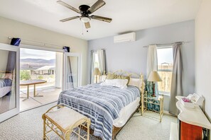 2 bedrooms, Internet, bed sheets - 4 Mi to Casinos: Mtn-View Home in Bullhead City! (Bullhead City)