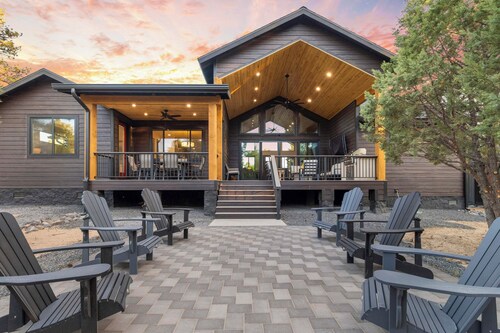 Torreon New Build w/ Deck & Outdoor Entertainment