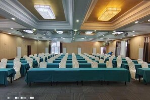 Meeting facility - Harbin Gangcheng Hotel (Engineering University Subway Station) (Harbin)