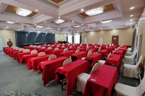 Meeting facility - Harbin Gangcheng Hotel (Engineering University Subway Station) (Harbin)