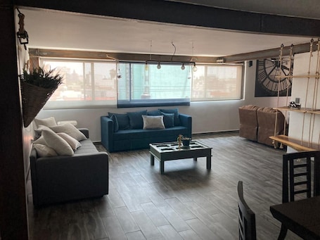 Deluxe Apartment | 1 bedroom, free WiFi