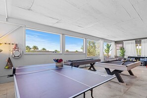 House (5 Bedrooms) | Interior - Sky Ranch Noir Luxe Desert Compound With Pool, Sauna & Stargazing (Joshua Tree)