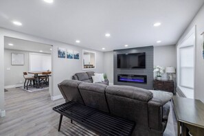 TV connectée, cheminée