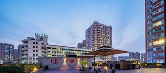 Xi'an Sende Hotel (Chang'an University Wenyi Road Metro Station Branch),