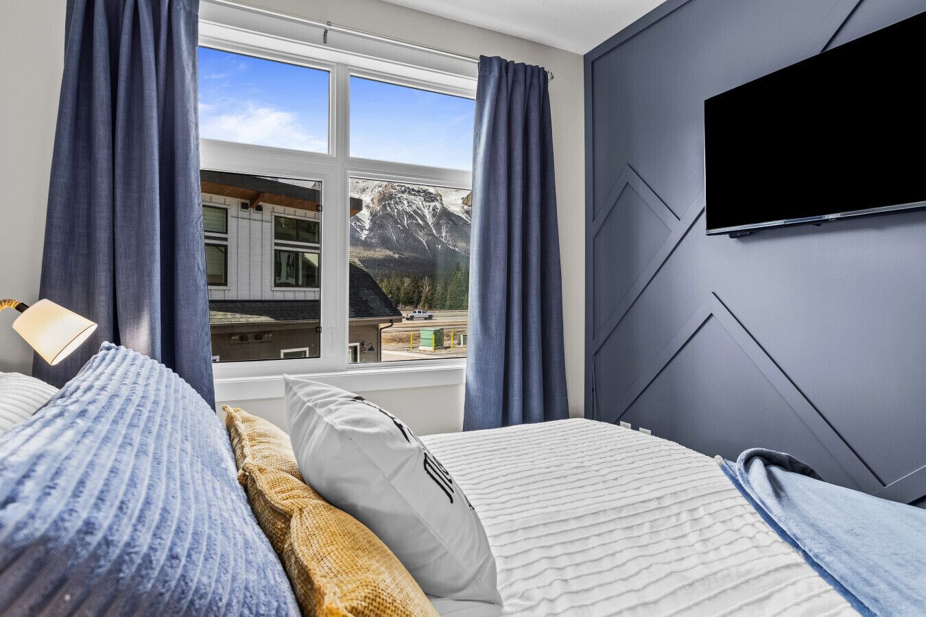 2 soverom, strykejern/-brett, reiseseng for barn og wi-fi (inkludert)