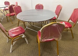 Food court - Anis Al Nafoos Serviced Apartments (Madinah)