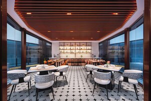 Desayuno bufé gratuito y diario