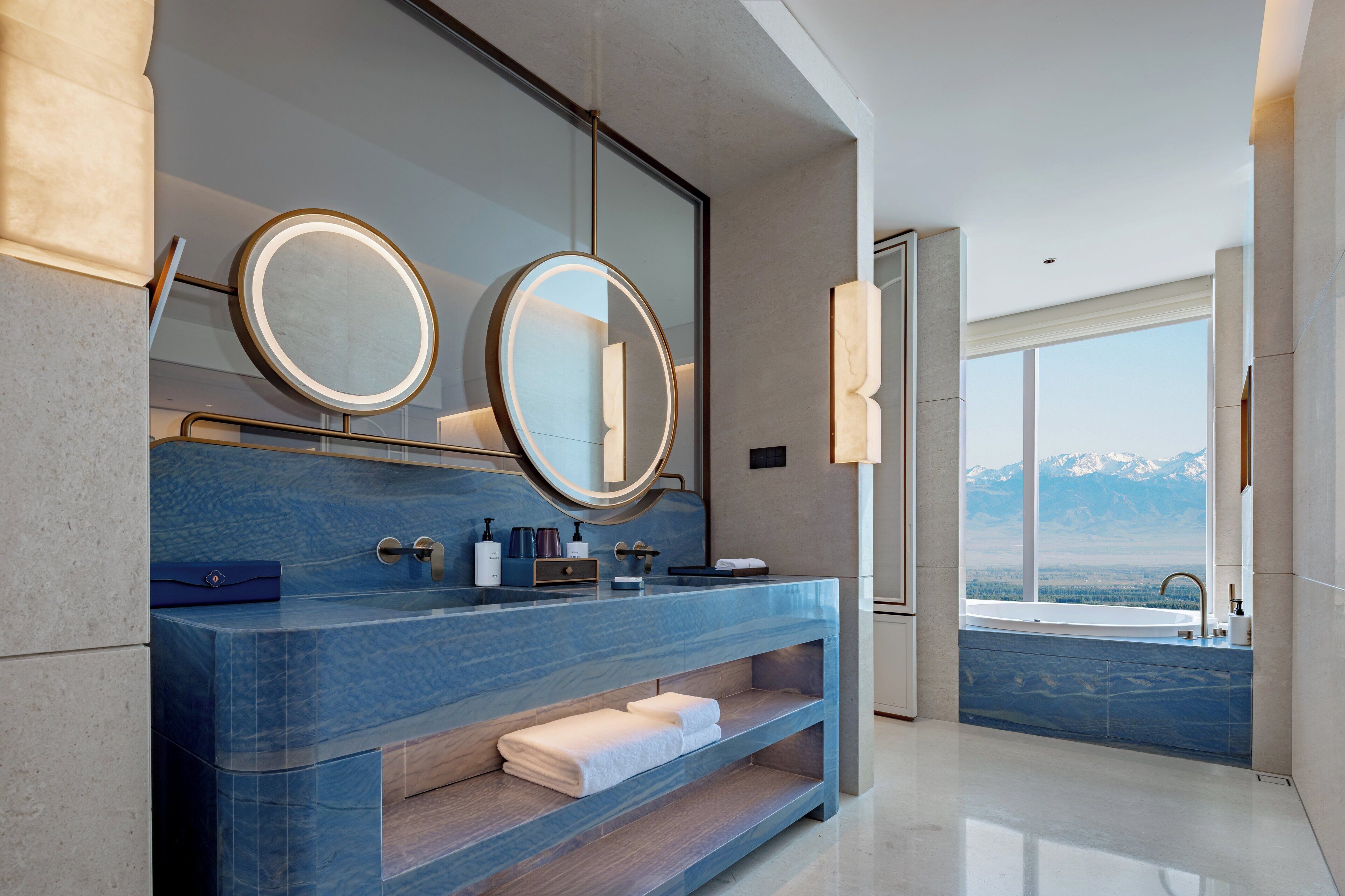 Royal Suite | Bathroom