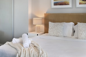 1 bedroom, in-room safe, iron/ironing board, free WiFi