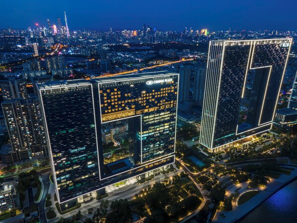 Exterior - Crowne Plaza Guangzhou Window Of Canton by IHG (Guangzhou)