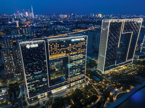 Crowne Plaza Guangzhou Window Of Canton by IHG
