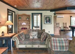 Téléviseur connecté, foyer