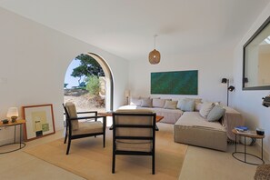 Ping pong - Magnificent Villa on the Beach - Family atmosphere - Stunning views (Rayol-Canadel-sur-Mer)