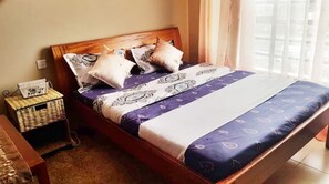 Fer et planche à repasser, Wi-Fi, draps fournis