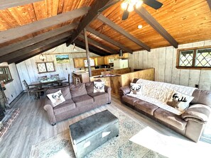 TV connectée, cheminée