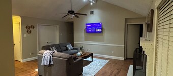 Charming 3 Bedroom House In Rowlett Near Lake