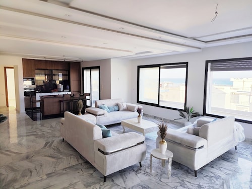 Salakta - Mahdia- Tunisie - Large luxury apartment with 60m sea view