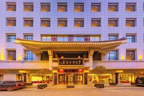 Exterior - Mengfei Hotel(Xi'an Bell and Drum Tower Dacha City Metro Station Store) (Xi'an)