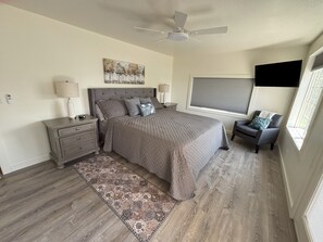 5 bedrooms, iron/ironing board, free WiFi, bed sheets