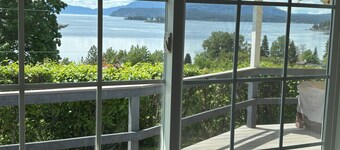 New! Charming Blue Haven Cottage with Amazing Lake Pend Oreille Views!