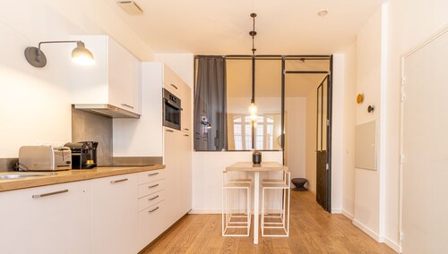 DV1 Le gris Chiné - Metro - Gare centre ville 