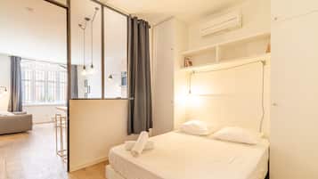 1 camera, ferro/asse da stiro, culla da viaggio, Wi-Fi