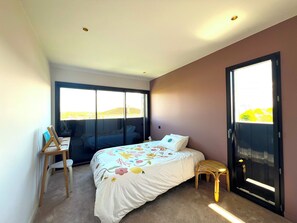 3 bedrooms, WiFi, bed sheets