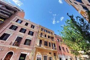 Exterior - Rome, characteristic apartment for 5 close to the Vatican (Roma)