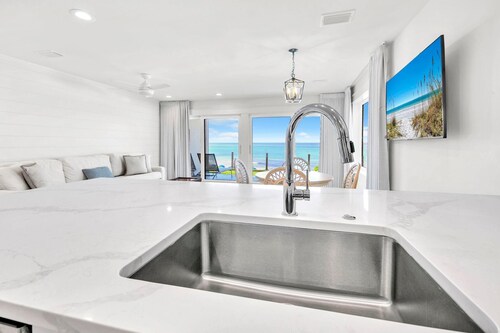Blue Mountain Beach Villas 5B