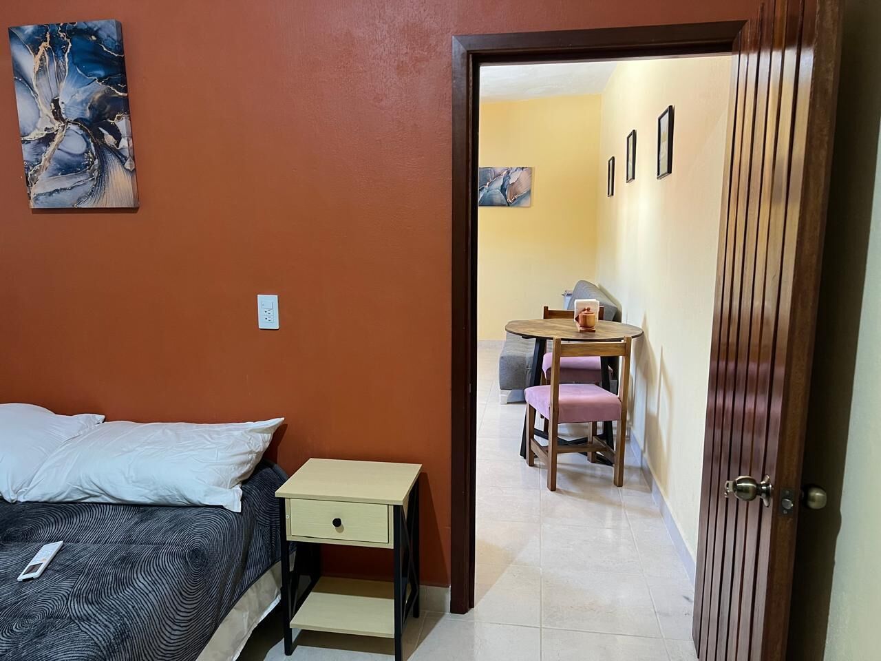 標準客房 | 客房內保險箱、熨斗/熨衣板、免費無線上網