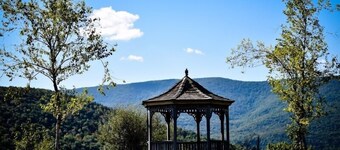 ฮานาห์ เมาน์เทน รีสอร์ต แอนด์ คันทรี คลับ