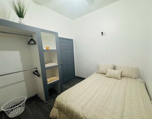 2 bedrooms, free WiFi, bed sheets, wheelchair access