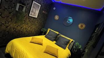 1 slaapkamer, een strijkplank/strijkijzer, wifi, beddengoed