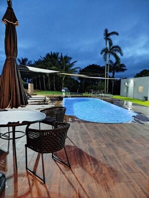 Outdoor pool - Sitio Cantin (Piumhi)